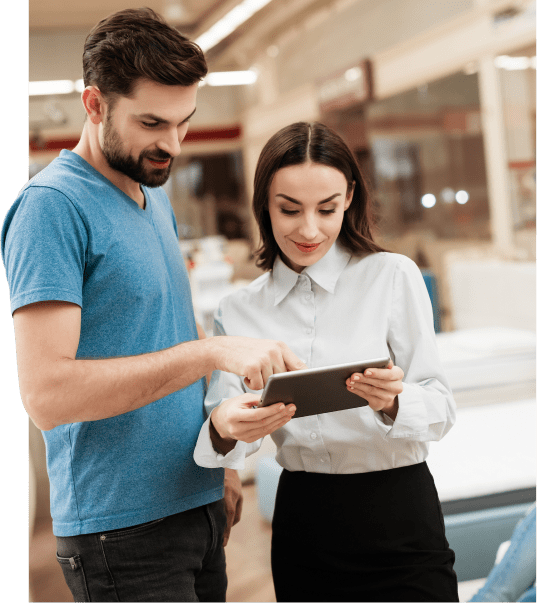 Man and woman using quoting app